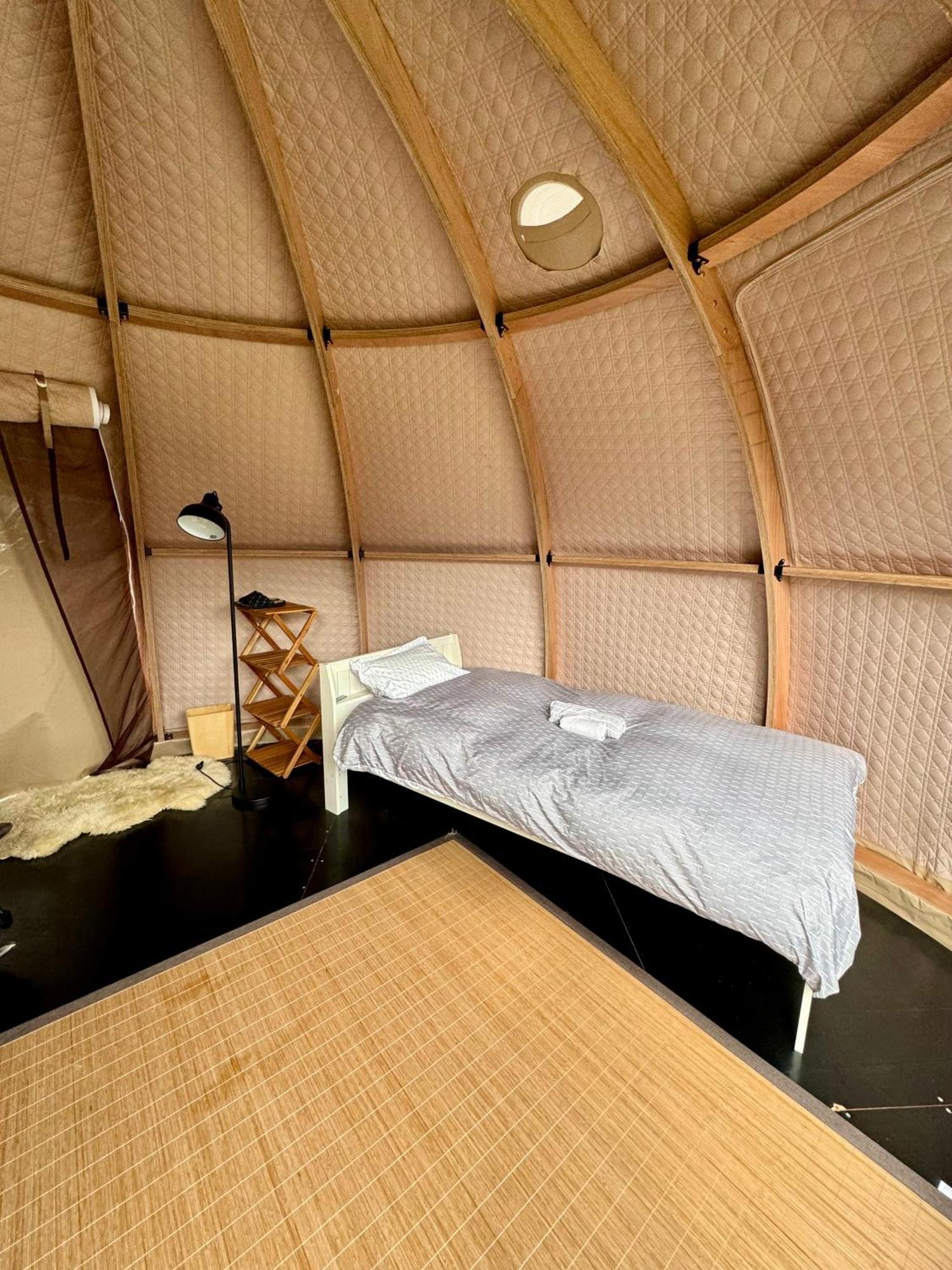 Fuji Dome Glamping Hotel ฟูจิคาวากุจิโกะ ภายนอก รูปภาพ